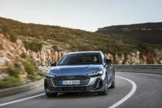 découvrez notre retour d'expérience après 2000 km au volant de l'audi a5 avant tfsi 204 : performances, confort et sensations au rendez-vous.