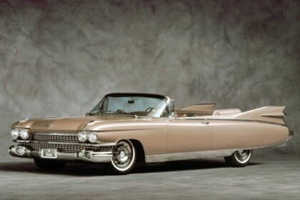 analyse de la position de cadillac sur le marché automobile, mettant en lumière son recul face à ses concurrentes et les défis à relever.