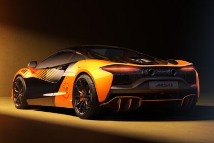 découvrez la mclaren artura spider mcl39 édition, une supercar hybride alliant design innovant et performance exceptionnelle pour une expérience de conduite unique.