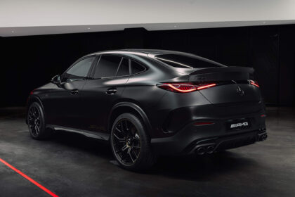 découvrez la mercedes-amg glc 53 4matic+ avec son puissant moteur 6 cylindres, alliant performance, luxe et technologie pour une expérience de conduite exceptionnelle.