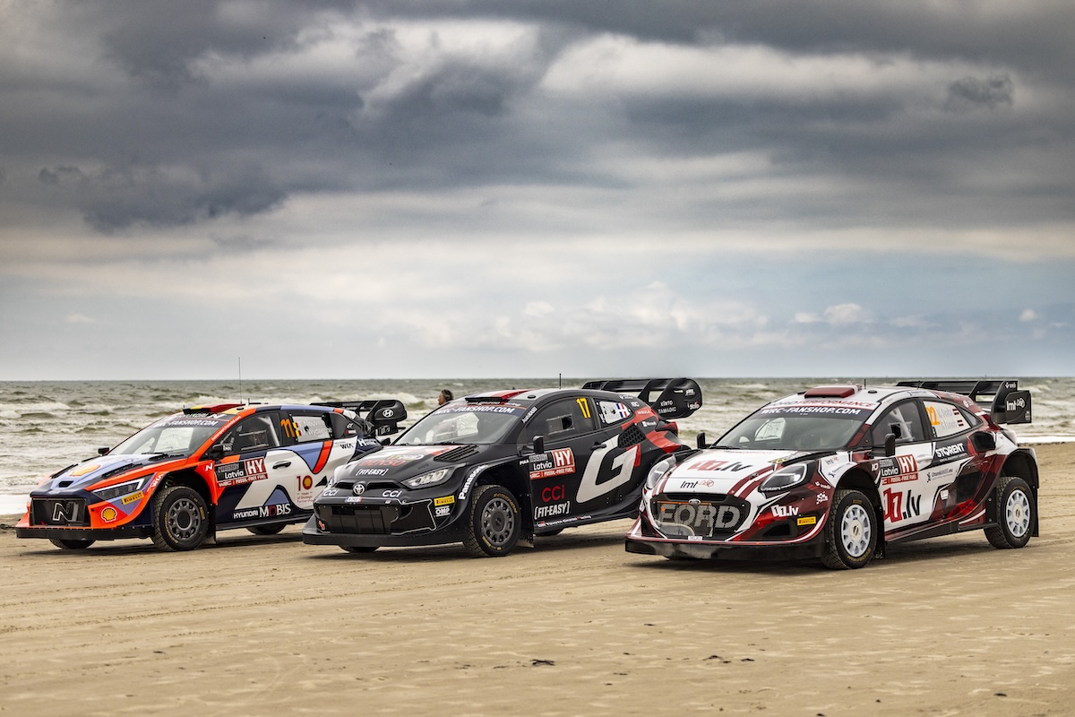 toyota présente son nouveau bolide pour la saison wrc 2027, promettant performance et innovation pour dominer les rallyes.
