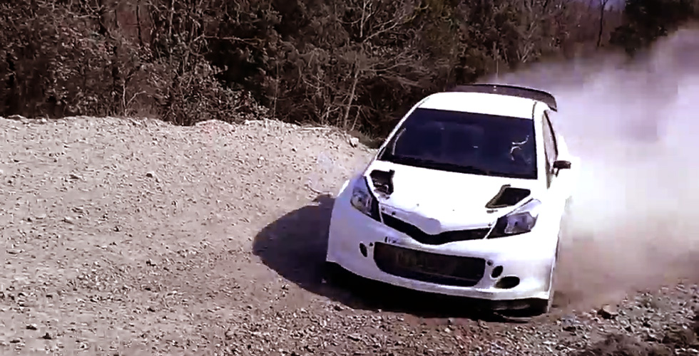 découvrez le nouveau bolide wrc 2027 dévoilé par toyota, une révolution technologique et de performance pour les passionnés de rallye.