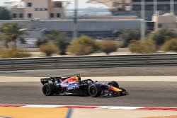 découvrez si verstappen, vettel et alonso participeront aux 24 heures du mans, la célèbre course d'endurance automobile.