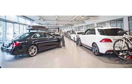 découvrez le fossé croissant entre mercedes et ses clients : enjeux, challenges et perspectives pour renouer le dialogue.