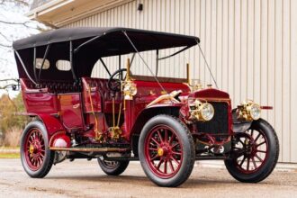 découvrez le succès remarquable de la vente gooding christie amelia, une enchère exceptionnelle qui a captivé les passionnés et les collectionneurs.