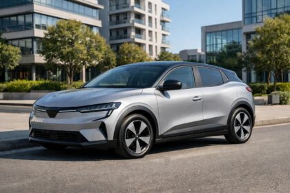 Voitures hybrides et électriques : actualités, essais et guide d’achat complet